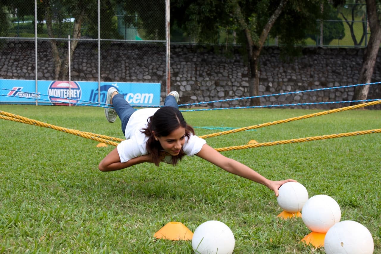 Mejora la colaboración entre tus colaboradores con dinámicas que refuerzan la confianza, la comunicación y la cohesión grupal